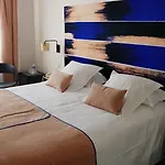 De Champagne Hotel 3*