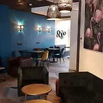 De Champagne Hotel