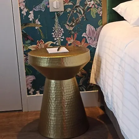 Hotel De Champagne 3*