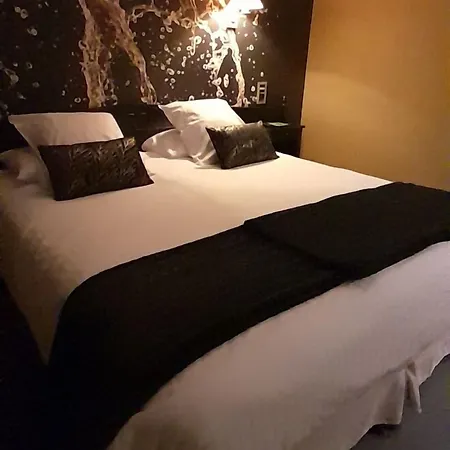 Hotel De Champagne 3*
