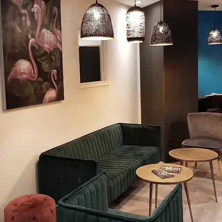 Hotel De Champagne 3*