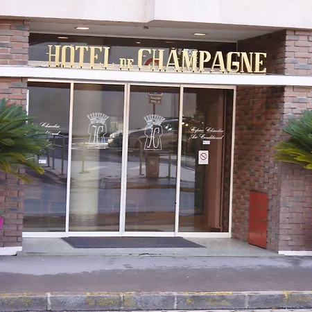 De Champagne Hotel 3*