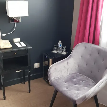 De Champagne Szálloda 3*