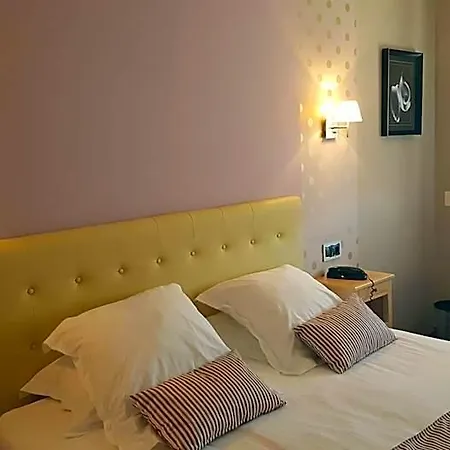 De Champagne 3*