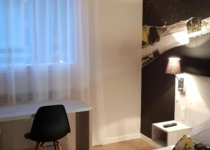 Hotel De Champagne 3*